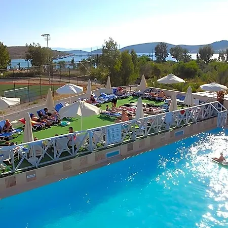 Smart Bodrum 4*